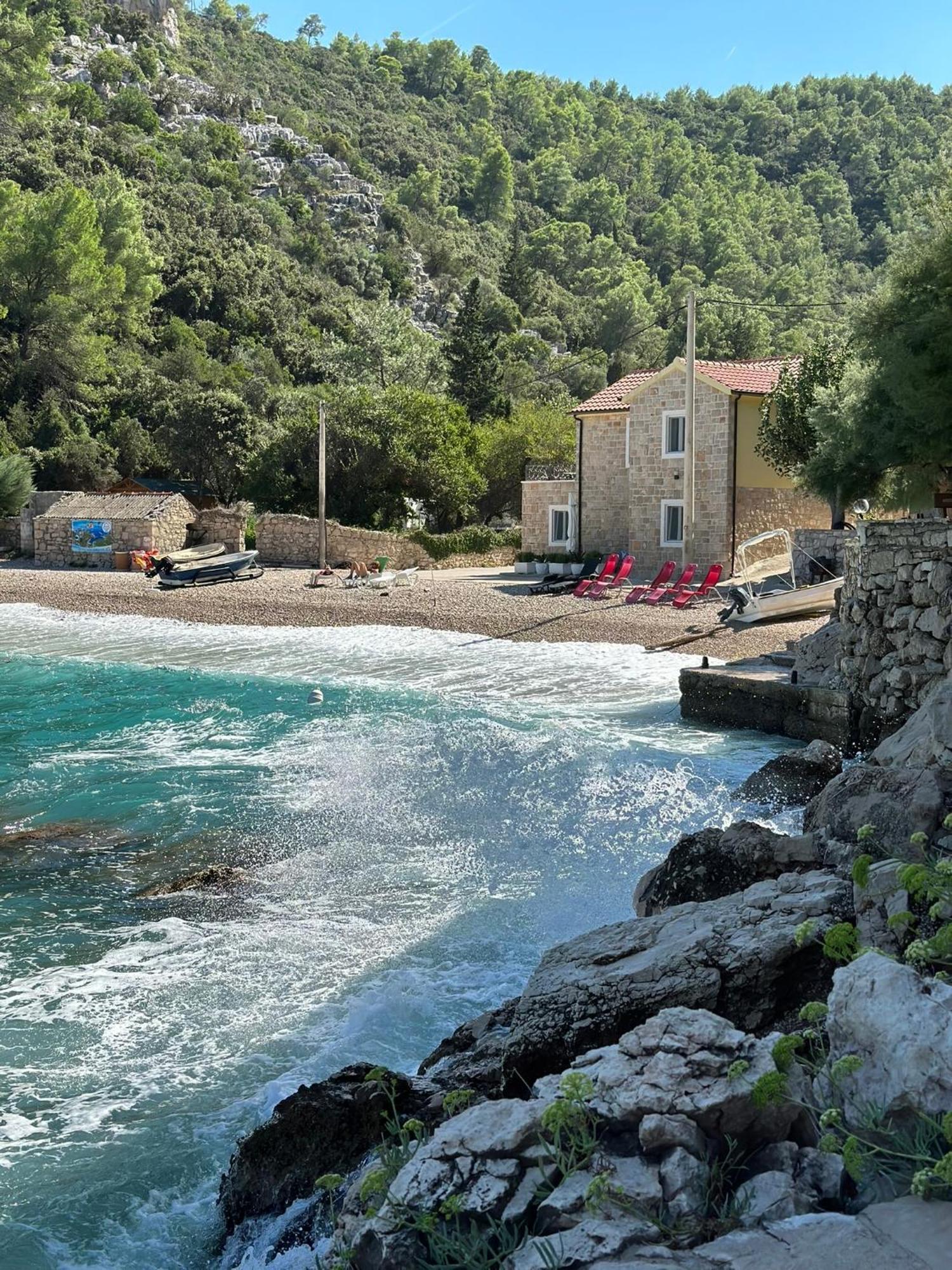 Zen-Pok House On The Beach - Pokrivenik Zastražišće المظهر الخارجي الصورة